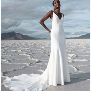 Marley by Jenny Yoo / Jenny Yoo Sample Gown / Spaghetti-Strap Wedding Dress
